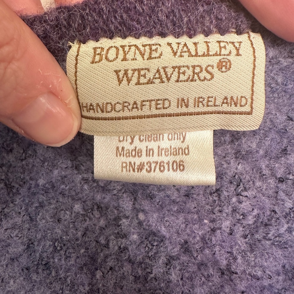 Boyne Valley Weaver Wool Blend Shawl Cape Wrap Handcrafted in Ireland - Picture 4 of 5